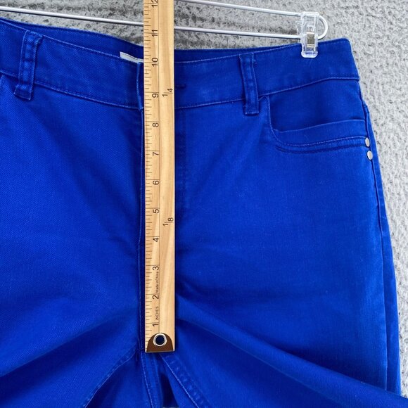 Chicos Jeans Womens 1.5 US 10 Blue Platinum Denim Ultimate Fit Stretch Capris* - Picture 8 of 11